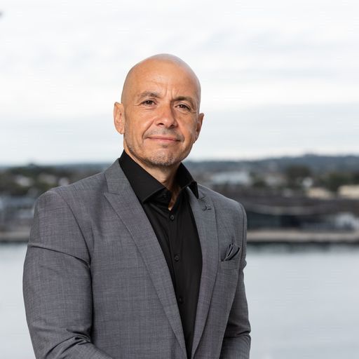 /John Kosmas-Director - Business Advisor - Apiro Group